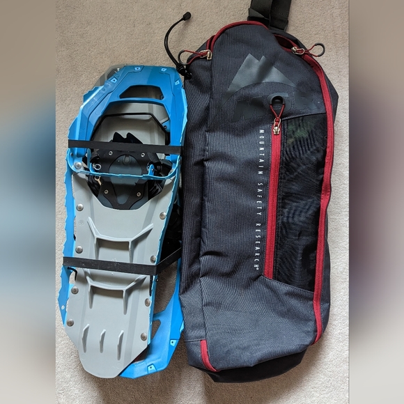 Women’s Revo Explore Snowshoes & Bag - Picture 1 of 1